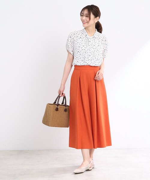 Reflect(リフレクト)の「【洗える】タックスカート風ワイドパンツ(その他パンツ・レディース・オレンジ/ライトベージュ/ネイビー・05/15 /11/13/17/09/07)」の16枚目の写真