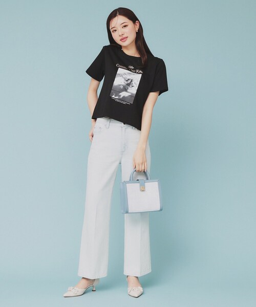 新品未使用タグ付き　箔プリントデザインカットソー　ネイビー色　20,900円 セール】箔プリント ビッグTシャツ（Tシャツ/カットソー）｜Ada
