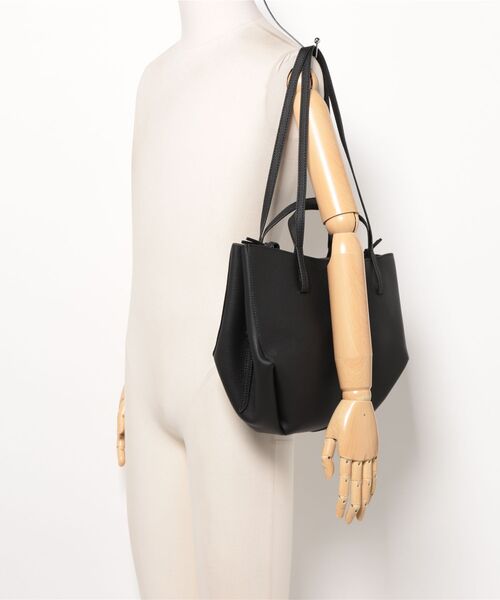 NiiNa（ニーナ）の「【 NiiNa / ニーナ 】高品質牛革 大容量 2way フレンチ トートバッグ（インナーポーチ付き）（トートバッグ・レディース・カーキ/ブラウン/ブラック/ダークブラウン/イエロー/ブルー・FREE）」の20枚目の写真