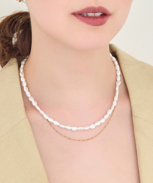 Phoebe(フィービィー)の「【金属アレルギー対応】クラシカルパール×チェーン2連ネックレス/全長:41cm/サージカルステンレス(ネックレス・レディース・ホワイト・FREE)」の6枚目の写真