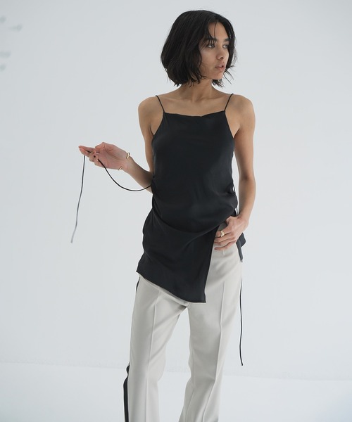 当季大流行 DRAPE SATIN TOPS（キャミソール）｜CLANE（クラネ）の CAMISOLE トップス