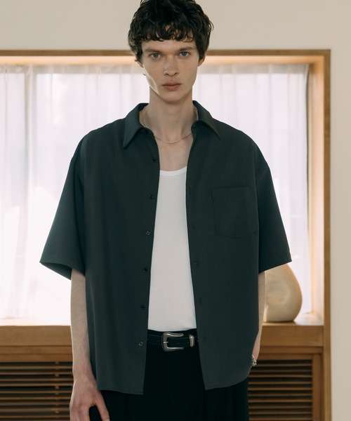 LURAKU（ルラク）の「【LURAKU】Half Sleeve Classic Collar Shirt / 半袖クラシックシャツ（シャツ/ブラウス・メンズ・チャコールグレー/ライトブルー/オフホワイト・M/L）」の18枚目の写真