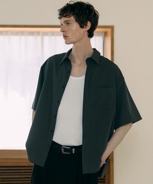 LURAKU（ルラク）の「【LURAKU】Half Sleeve Classic Collar Shirt / 半袖クラシックシャツ（シャツ/ブラウス・メンズ・チャコールグレー/ライトブルー/オフホワイト・M/L）」の17枚目の写真