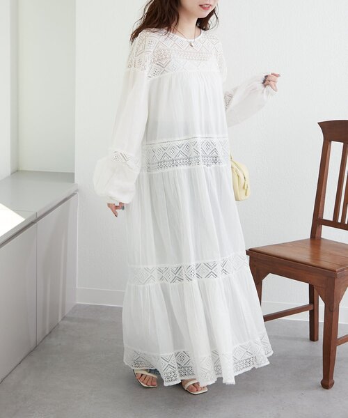 新品　ME&ME COUTURE レース　ホワイト　ワンピース me&me couture（ミーアンドミークチュール） ワンピース フルール刺繍