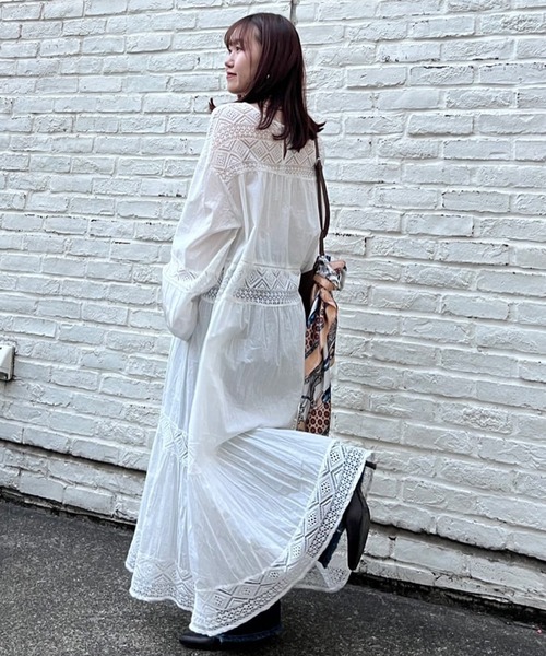 Remind me and forever（リマインドミーアンドフォーエバー）の「【nane】【India series】レース切替ロングワンピース（ワンピース・レディース・オフホワイト/ブラック/ブラウン・FREE）」の19枚目の写真