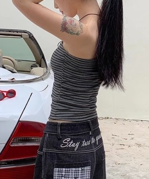 LADY LIKE（レディライク）の「カップ付き胸リボンボーダーチューブトップ（チューブトップ・レディース・グレー/ホワイト/ブラック/モカ・M）」の16枚目の写真