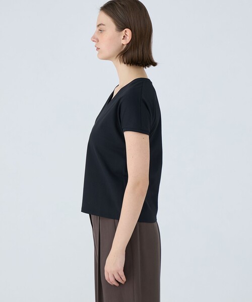 BALLSEY(ボールジィ)の「パーフェクトポンチ Vネックプルオーバー(Tシャツ/カットソー・レディース・ホワイト/ブラック・S)」の5枚目の写真