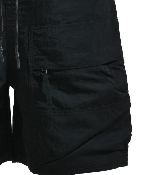 BREATH(ブレス)の「【BREATH】NEWRICH BIG CARGO SHORTS / ナイロンブラック [BR2(その他パンツ・メンズ・ブラック・M/L)」の9枚目の写真