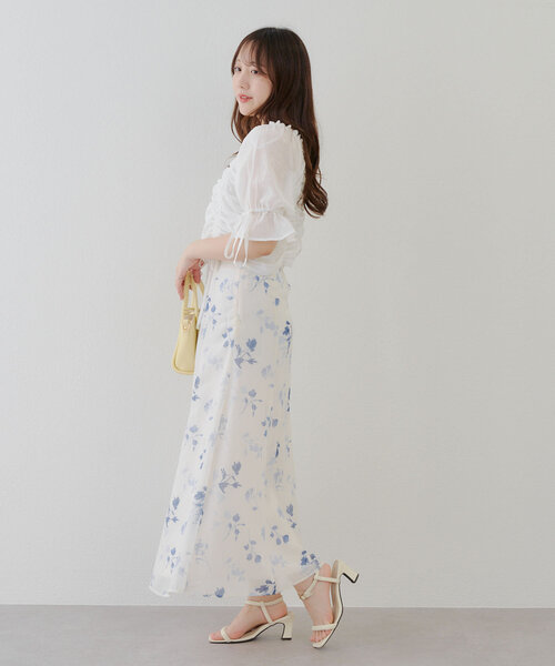 Another Branch olive des olive(アナザーブランチオリーブデオリーブ)の「【SETUP対応】ぼかし花柄マーメイドスカート(スカート・レディース・ブラウン/グレー/ブルー・FREE)」の18枚目の写真