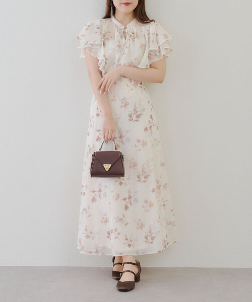 Another Branch olive des olive(アナザーブランチオリーブデオリーブ)の「【SETUP対応】ぼかし花柄マーメイドスカート(スカート・レディース・ブラウン/グレー/ブルー・FREE)」の7枚目の写真