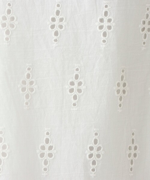 Afternoon Tea（アフタヌーンティー）の「シフリー刺繍フリルブラウス（シャツ/ブラウス・レディース・オフホワイト/ブラック・MEDIUM）」の7枚目の写真