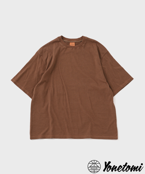 Yonetomi（ヨネトミ）の「米富繊維 / Yonetomi 別注 ガーメントダイ BORDER Tシャツ（Tシャツ/カットソー・メンズ・グレー/チャコールグレー/ブラウン/ネイビー/オレンジ・LARGE/MEDIUM/X-LARGE）」の4枚目の写真