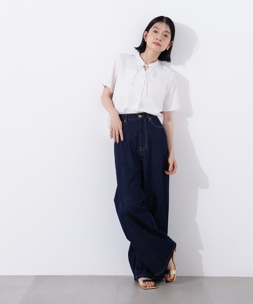 N.（N. Natural Beauty Basic）（エヌエヌナチュラルビューティーベーシック）の「ナローリボンタイブラウス（シャツ/ブラウス・レディース・オフホワイト/ライトグリーン/ベージュ・MEDIUM）」の6枚目の写真
