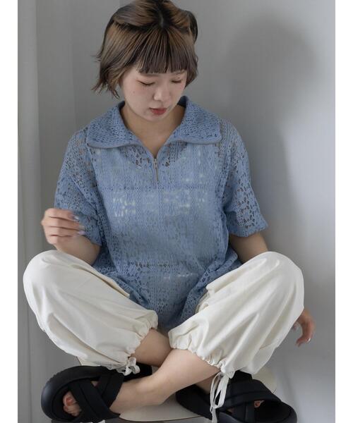 ehka sopo（エヘカソポ）の「ハーフジップレースシャツ（シャツ/ブラウス・レディース・オフホワイト/キナリ/サックスブルー/ブラック・F）」の4枚目の写真