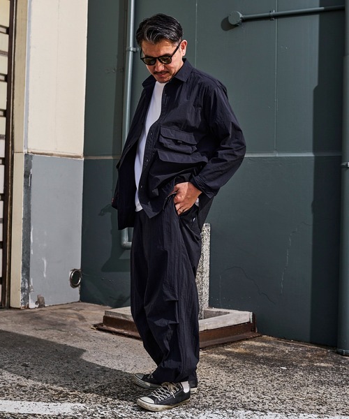 GORDON MILLER(ゴードンミラー)の「GORDON MILLER ライト テック ナイロン シャツ(シャツ/ブラウス・メンズ・ネイビー/ホワイト・0/1/2)」の17枚目の写真