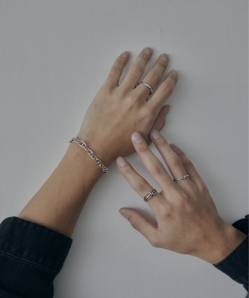GRAiL(accessories)(グレイル(アクセサリー))の「Layer knot ring(リング・メンズ・シルバー・ONE SIZE)」の7枚目の写真
