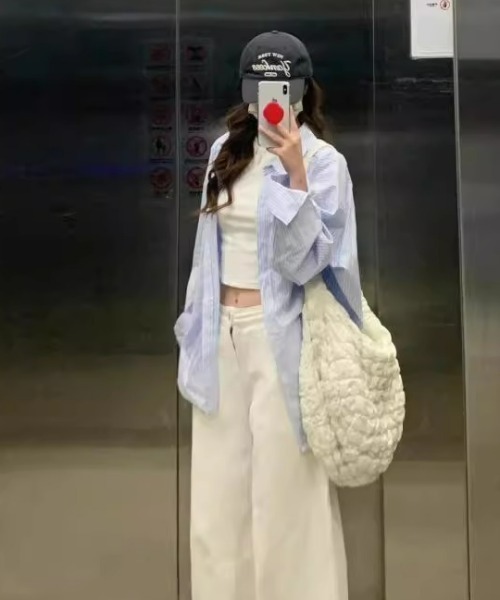 REBALANCE(リバランス)の「オーバーサイズシャツ(シャツ/ブラウス・レディース・A・LARGE/MEDIUM)」の6枚目の写真
