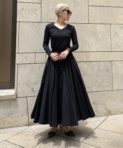 JENNE(ジェンヌ)の「オードリールックスカート(スカート・レディース・グリーン/ネイビー/ブラック/スモークピンク/ブルー・SMALL/MEDIUM/LARGE)」の6枚目の写真