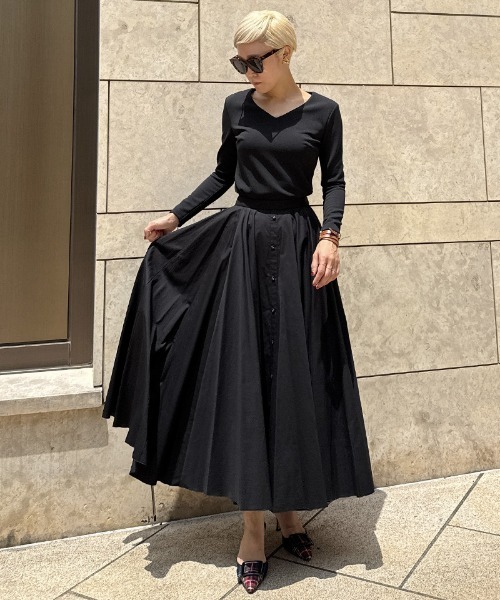 JENNE(ジェンヌ)の「オードリールックスカート(スカート・レディース・グリーン/ネイビー/ブラック/スモークピンク/ブルー・SMALL/MEDIUM/LARGE)」の9枚目の写真