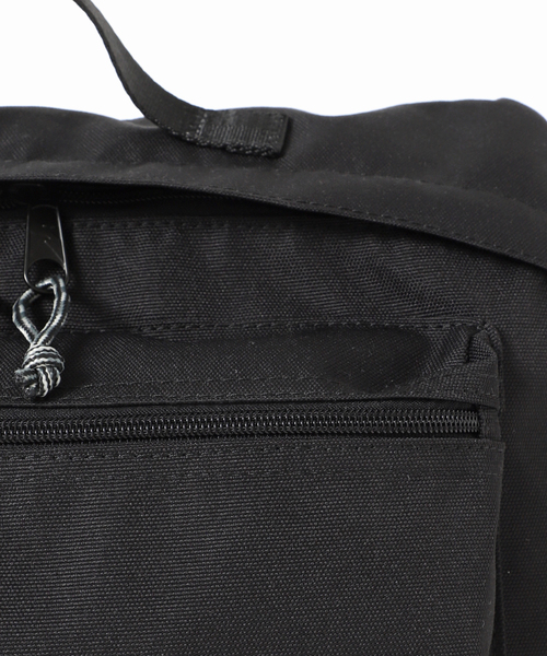 OUTDOOR PRODUCTS(アウトドアプロダクツ)の「OUTDOOR PRODUCTS ex LUMBAR PACK ユニセックス使用可(ショルダーバッグ・レディース・ブラック・FREE)」の20枚目の写真
