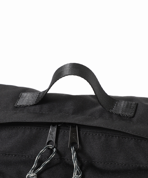 OUTDOOR PRODUCTS(アウトドアプロダクツ)の「OUTDOOR PRODUCTS ex LUMBAR PACK ユニセックス使用可(ショルダーバッグ・レディース・ブラック・FREE)」の4枚目の写真