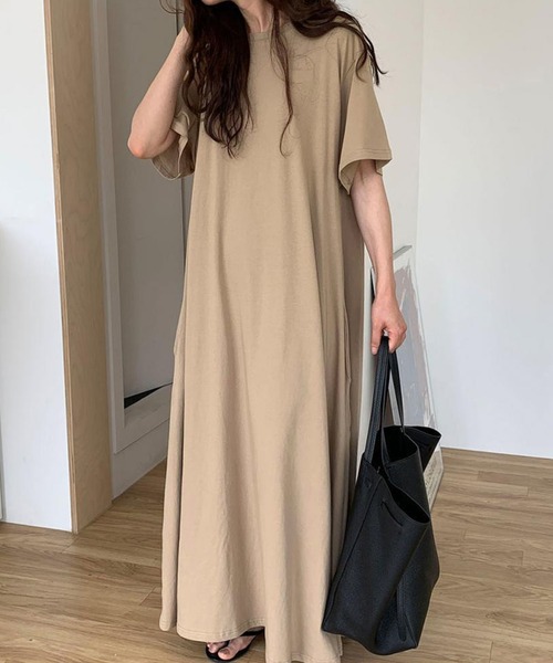 DAY CLOSET(デイ クローゼット)の「レディース 半袖オーバーサイズリラクシーマキシワンピース ルームウェア(ワンピース・レディース・ブルー/ブラック/ラベンダー/ベージュ/ホワイト・FREE)」の3枚目の写真