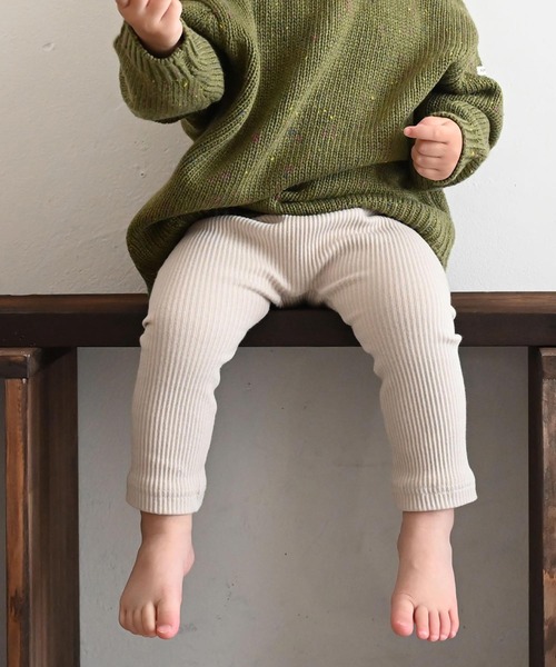 PUPPAPUPO(プッパプーポ)の「レギンス パンツ リブ(レギンス/スパッツ・キッズ・モスグリーン/イエロー/ミント/モカ/チャコール/杢グレー/ピンクベージュ/ライラック/グレイッシュベージュ/カーキ/アイボリー/ブラック・70/80/90/100/110)」の7枚目の写真