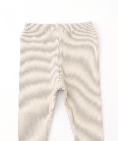 PUPPAPUPO(プッパプーポ)の「レギンス パンツ リブ(レギンス/スパッツ・キッズ・モスグリーン/イエロー/ミント/モカ/チャコール/杢グレー/ピンクベージュ/ライラック/グレイッシュベージュ/カーキ/アイボリー/ブラック・70/80/90/100/110)」の19枚目の写真