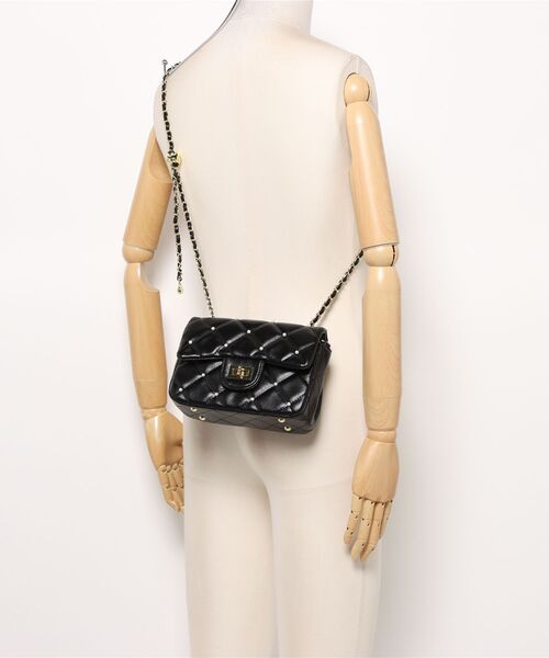 Lace Ladies(レースレディース)の「コンパクト スクエア キルティング チェーン ショルダーバッグ(ショルダーバッグ・レディース・ブラック/アイボリー/ミント/ピンク・FREE)」の5枚目の写真
