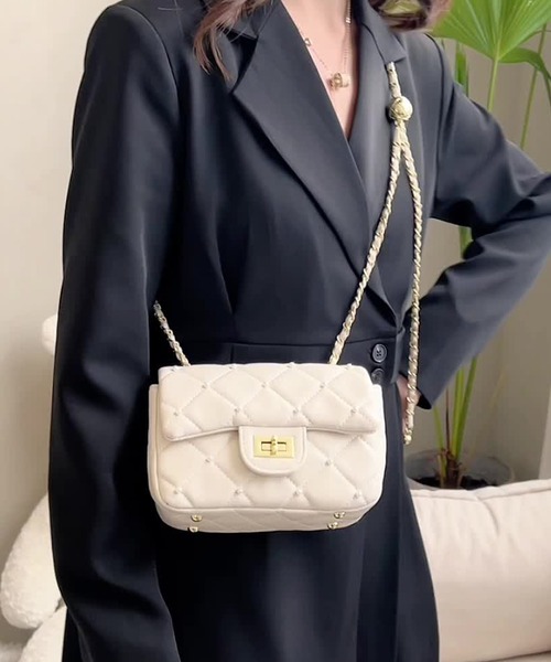 Lace Ladies(レースレディース)の「コンパクト スクエア キルティング チェーン ショルダーバッグ(ショルダーバッグ・レディース・ブラック/アイボリー/ミント/ピンク・FREE)」の14枚目の写真