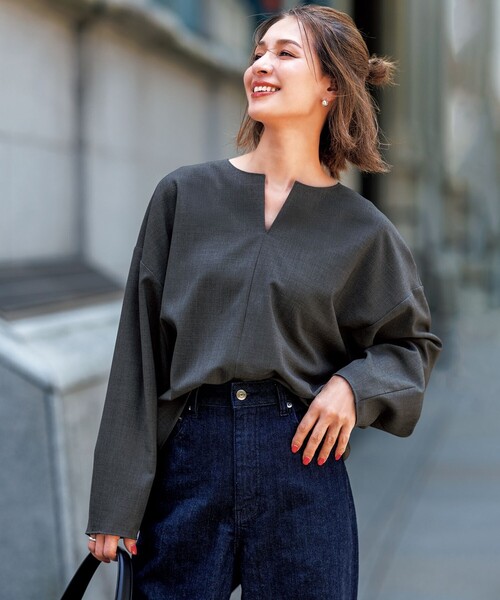 UNFILO(アンフィーロ)の「【UNFILO DENIM/新色追加】撥水ストレッチ ルーズワイドデニム(その他パンツ・レディース・ネイビー系/スカイブルー系1/ライトグレー系1/サックスブルー系1/ホワイト系/スカイブルー系・XX-LARGE/X-LARGE)」の14枚目の写真