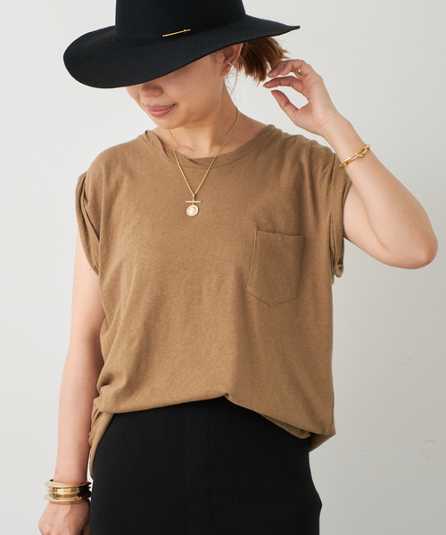 Deuxieme Classe（ドゥーズィエムクラス）の「*TWIST タンクトップ（Tシャツ/カットソー・レディース・ブラック/キャメル/チャコールグレー・FREE）」の11枚目の写真