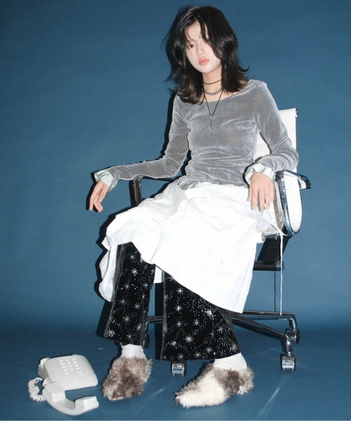 musubore(ムスボレ)の「bi-color flocky frill tops / フロッキーフリルトップス(Tシャツ/カットソー・レディース・グレー/パープル・FREE)」の20枚目の写真