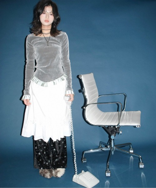 musubore(ムスボレ)の「bi-color flocky frill tops / フロッキーフリルトップス(Tシャツ/カットソー・レディース・グレー/パープル・FREE)」の19枚目の写真