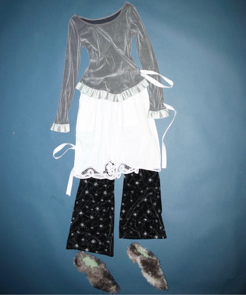 musubore(ムスボレ)の「bi-color flocky frill tops / フロッキーフリルトップス(Tシャツ/カットソー・レディース・グレー/パープル・FREE)」の18枚目の写真