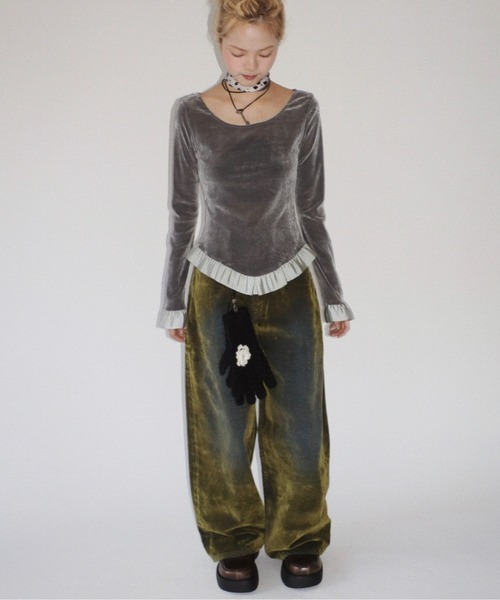 musubore(ムスボレ)の「bi-color flocky frill tops / フロッキーフリルトップス(Tシャツ/カットソー・レディース・グレー/パープル・FREE)」の20枚目の写真