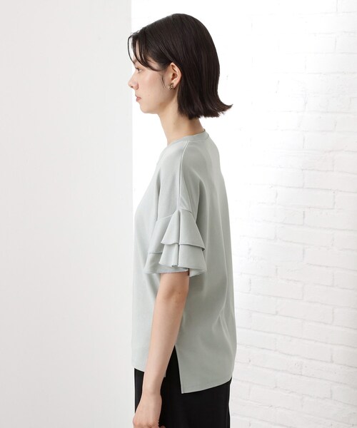 THE SHOP TK (ザ ショップ ティーケー )の「【汗染み防止】袖フリルTシャツ【UVカット/洗濯機OK】(Tシャツ/カットソー・レディース・オフホワイト/サックスブルー/ブラウン系/スミクロ・13/12)」の9枚目の写真
