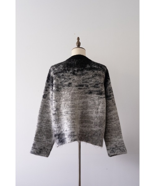 SHINYAKOZUKA(シンヤコヅカ)の「Kroyer(ニット/セーター・メンズ・ライトブルーグレー/ブラック×グレー・MEDIUM/SMALL)」の4枚目の写真