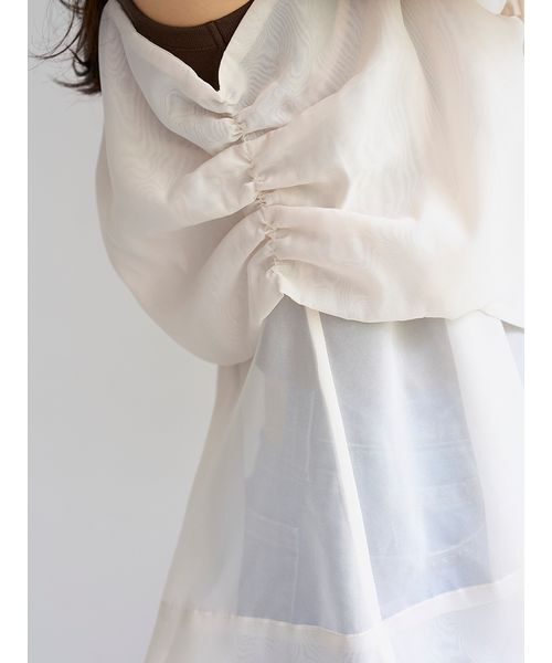 SNIDEL(スナイデル)の「デザインブラウスSETノースリカットソー(Tシャツ/カットソー・レディース・ホワイト/ブラウン/ライトブルー・F)」の15枚目の写真