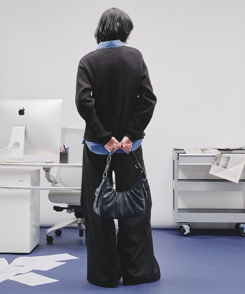 SIDE DESIGN TUCK HALF MOON BAG/サイドデザインタックハーフ