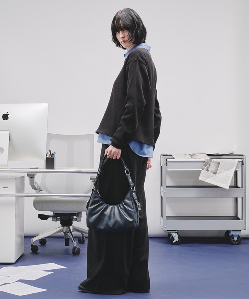 selle glant サイドデザインタックハーフムーンバッグ SIDE DESIGN TUCK HALF MOON BAG/サイドデザインタックハーフ