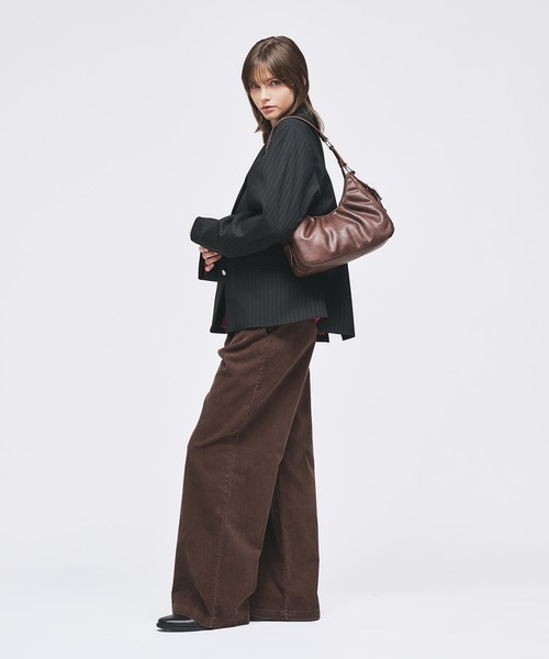 selle glant サイドデザインタックハーフムーンバッグ SIDE DESIGN TUCK HALF MOON BAG/サイドデザインタックハーフ