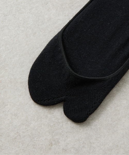 COLONY 2139（コロニートゥーワンスリーナイン）の「足袋カバーソックス（ソックス/靴下・メンズ・ホワイト/ブラック・25-27）」の6枚目の写真