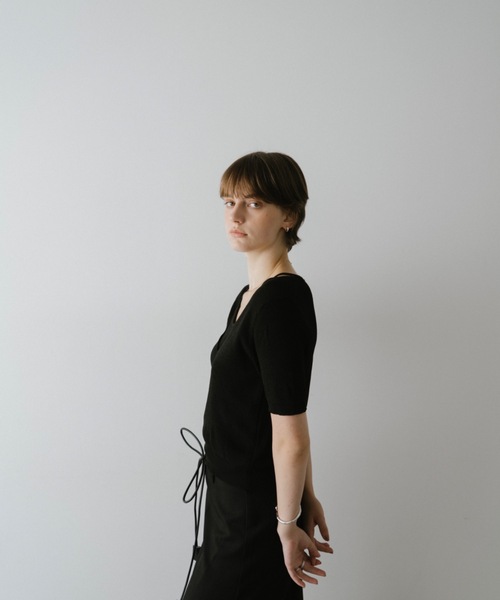 DRWCYS（ドロシーズ）の「レイヤード透かしニットトップス（ニット/セーター・レディース・ブラック/グレー・FREE）」の10枚目の写真