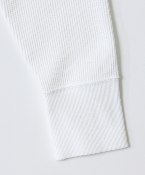 HANES(ヘインズ)の「Hanes/へインズ BEEFY/ビーフィー 無地 ワッフル/サーマル クルーネック 長袖Tシャツ/ロングスリーブTシャツ/1P パックT/レディース メンズ(Tシャツ/カットソー・メンズ・ホワイト/ネイビー/ブラック/グレー・S/XL/L/M)」の19枚目の写真