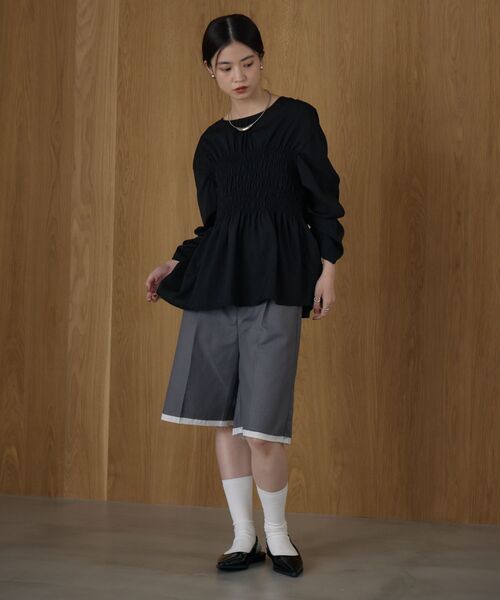 kivi(キヴィ)の「ハーフトラウザーパンツ(その他パンツ・レディース・チャコールグレー/ブラック・MEDIUM/LARGE)」の19枚目の写真
