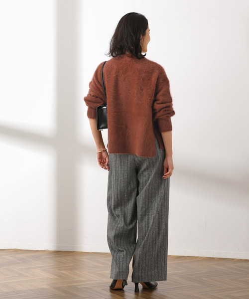 journal standard L'essage(ジャーナルスタンダードレサージュ)の「《追加2》FOX CASHMERE Vネックカーディガン(カーディガン/ボレロ・レディース・ブラウン系その他/ピンク系その他/ベージュ/ネイビー・FREE)」の6枚目の写真