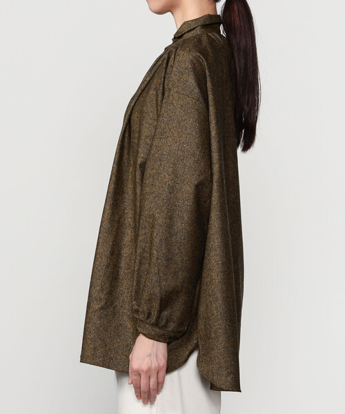 GALLEGO DESPORTES（ギャレゴデスポート）の「GALLEGO DESPORTES | デザインカラー 長袖シャツ WOMEN（シャツ/ブラウス・レディース・ブラウン・S）」の9枚目の写真