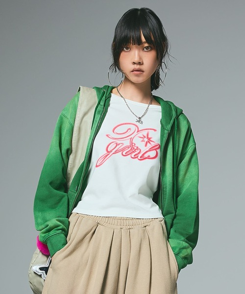 X-girl(エックスガール)の「OVERDYED ZIP UP SWEAT HOODIE(パーカー・レディース・ピンク/グリーン/ネイビー・S/M)」の4枚目の写真