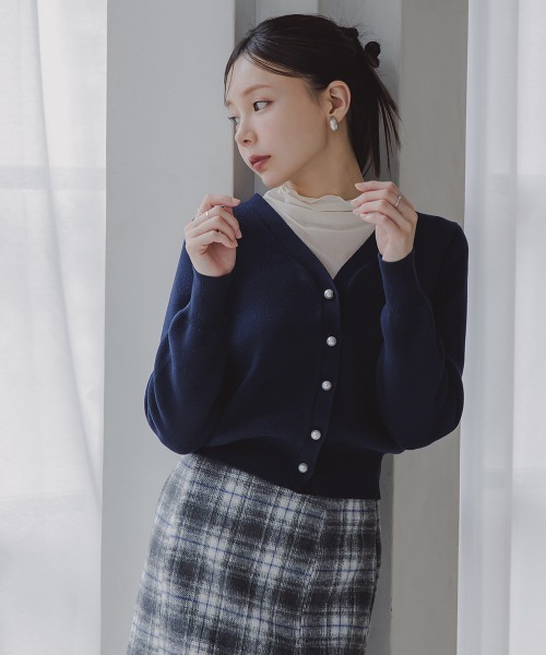 Petitjo（プッチージョ）の「小さいサイズ　綿100％パールボタンカーディガン　低身長さん・小柄女性（カーディガン/ボレロ・レディース・ピンク/ブラック/ライトグリーン/ネイビー・PM/PSS/PL/PS）」の3枚目の写真